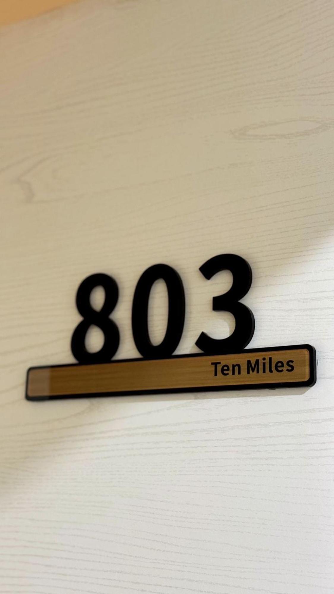 Ten Miles Guesthouse Roma Exterior photo